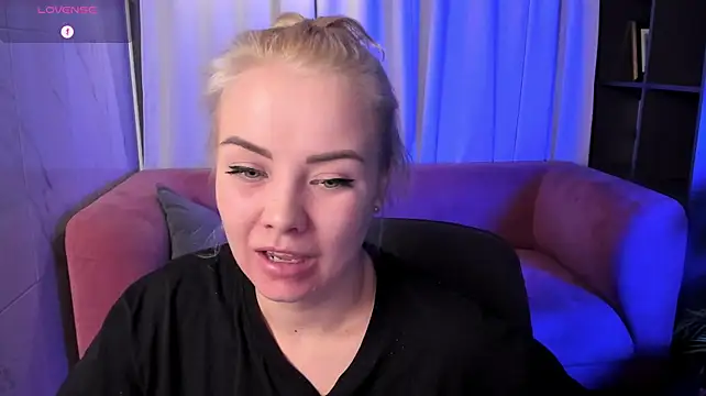 StephanieSweety Chat XXX in diretta