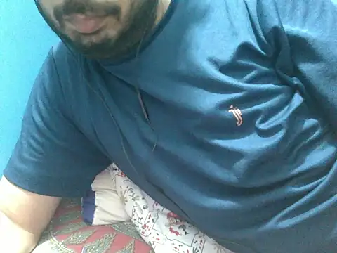 Precumboner লাইভ XXX চ্যাট