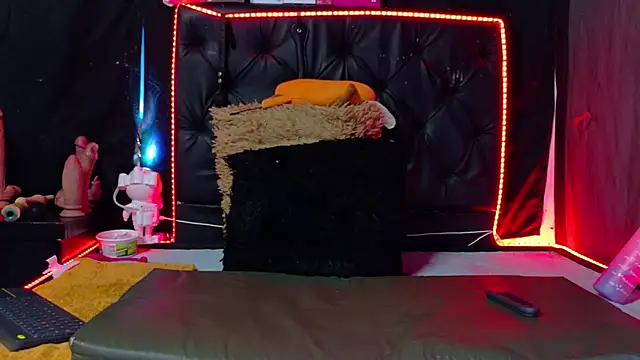 Katty_dirty31 élő XXX-chatje