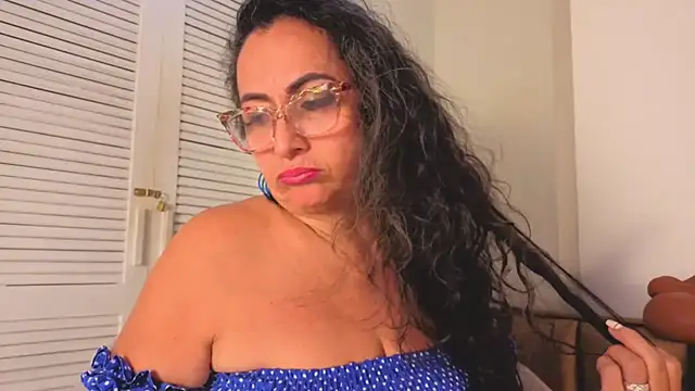 AlessandraLeroy's Live XXX Chat