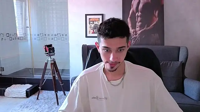Živý XXX chat KaydenDrew