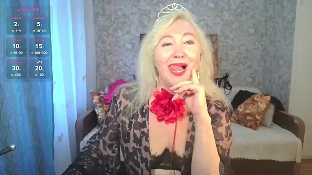 دردشة LadyKriss الجنسية المباشرة