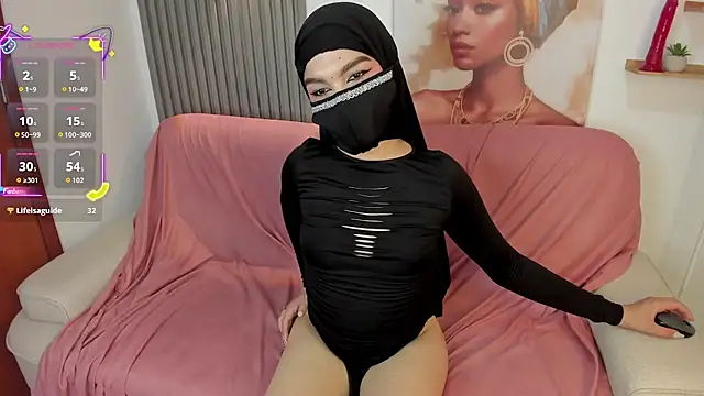Candy_Noor Live XXX-Chat