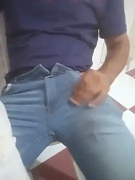 MAMIDRjk Adlı Modelin Canlı XXX Sohbeti