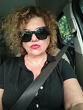 maggiemilff: απευθείας συνομιλία ΧΧΧ