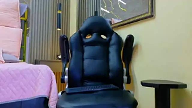 ALANNFERRER XXX чат на живо