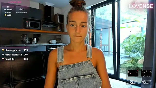 XXX chat uživo modela ElizSweet