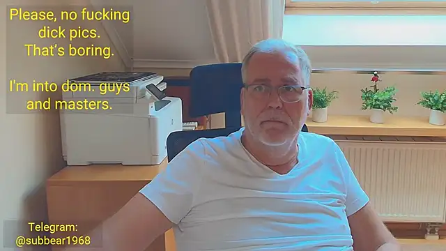 XXX chat uživo modela subbear1968