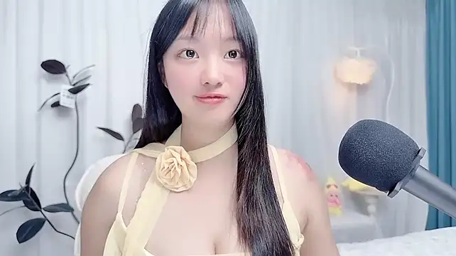 Winnie666999 XXX чат на живо
