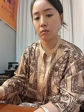 momoli60 现场XXX聊天