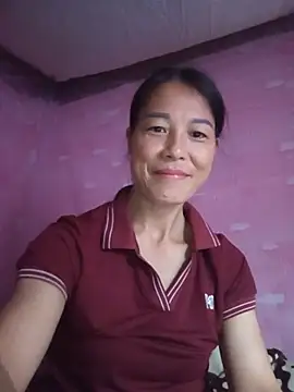 Chat +18 de Lily-ly ao vivo