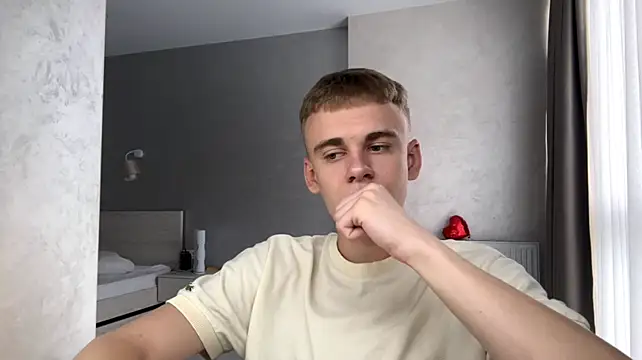 Živý XXX chat SoloFury