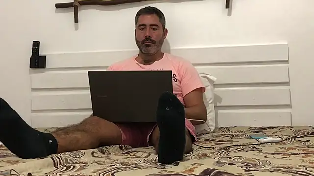 دردشة victor_chat الجنسية المباشرة