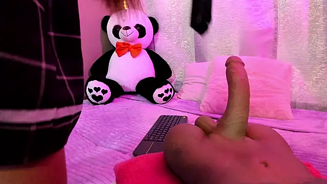 Anne_cox Adlı Modelin Canlı XXX Sohbeti