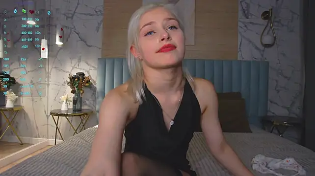SandyShayes Adlı Modelin Canlı XXX Sohbeti