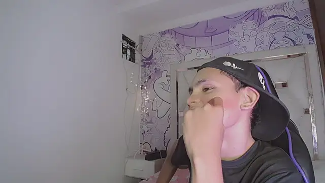 Asher_athlets – Naživo XXX chat