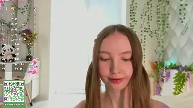 ElfredaTupy Live XXX-Chat