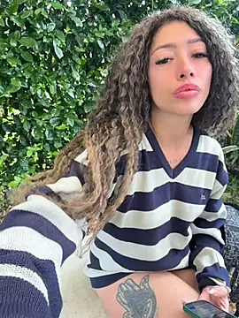 Chat XXX ao vivo de roxyrougee