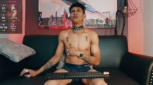 Maximoking26's Live XXX Chat