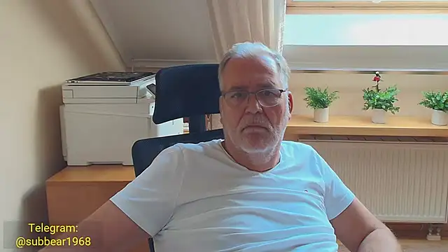 Chatroom XXX en direct de subbear1968