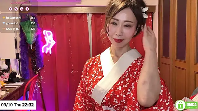 Chat XXX en directo de ERIKA-JP-168130