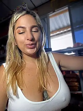 دردشة sammyqueenx21 الجنسية المباشرة