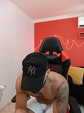 Mike_savage3 XXX чат на живо
