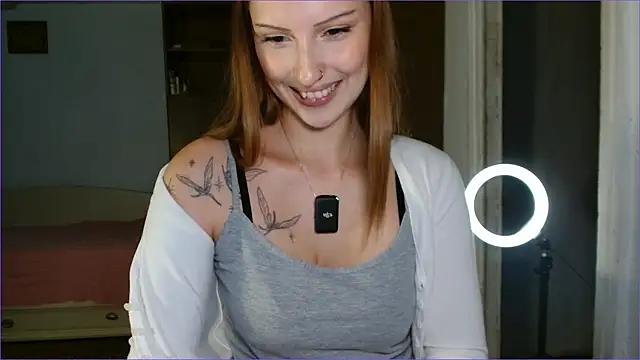 Chatroom XXX en direct de RuxaShade