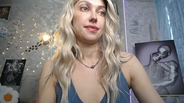 NickyAdamidi Live XXX-Chat