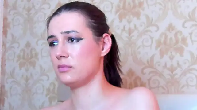 Živý XXX chat JuliaHunts