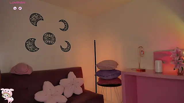 Hey_lucy__'s Live XXX Chat