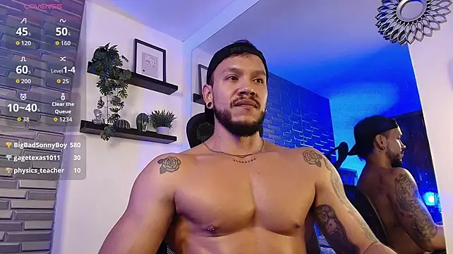 Živý XXX chat ARON_TAYLER01