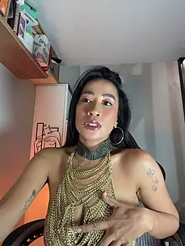 AsianMilfSheryl 现场XXX聊天