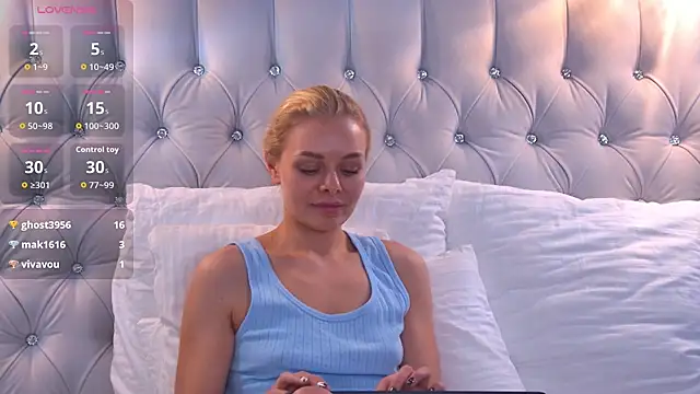 VictoriaHester Chat XXX live