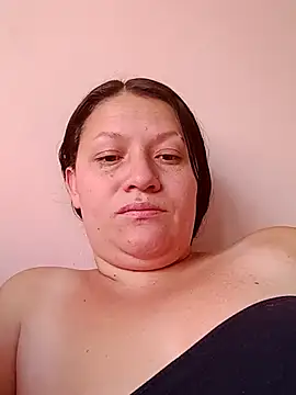Nyla_velvet Webcam-Show