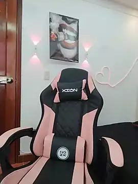 Chat XXX en directo de AnneDann