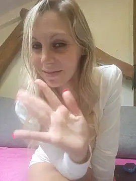 Živý XXX chat jennyy256