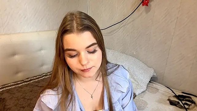 LiviaSmelser's Live XXX Chat