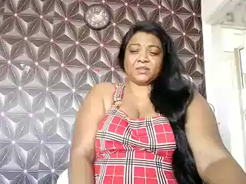 Živý XXX chat IndianDelia