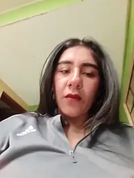 CAROLINE__07 élő XXX-chatje