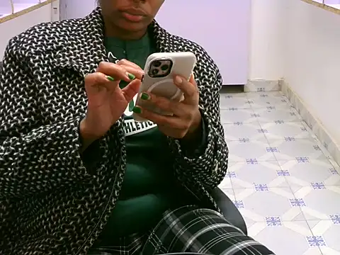Chat XXX ao vivo de Bustycece