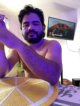 Czat XXX na żywo – MichaelBear_21