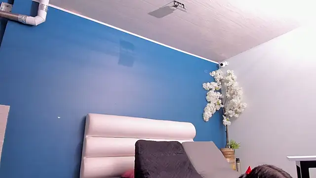 XXX chat uživo modela letty_straus