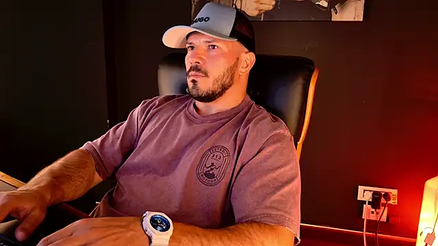 AngeloEric Chat XXX live
