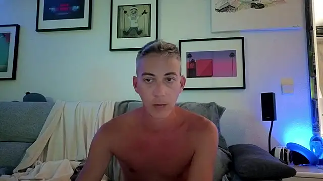 1Hugo1 Live XXX-chat