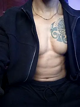 Czat XXX na żywo – Joylopez_fit