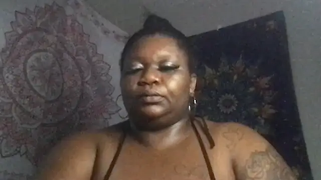 ThickHoneyX's Webcam Show