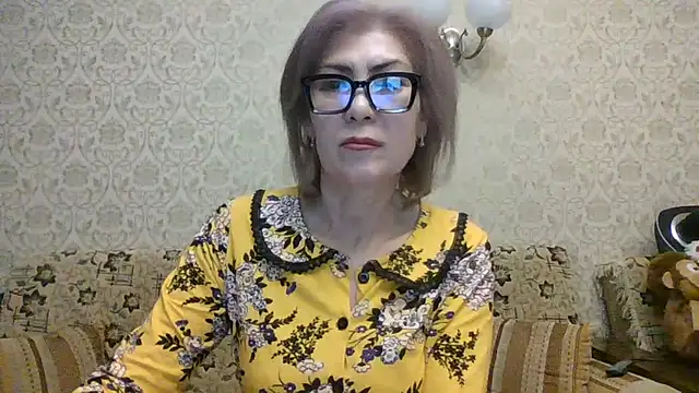 Elegant00Lady Adlı Modelin Canlı XXX Sohbeti