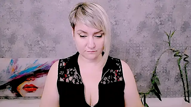Živý XXX chat Djullia