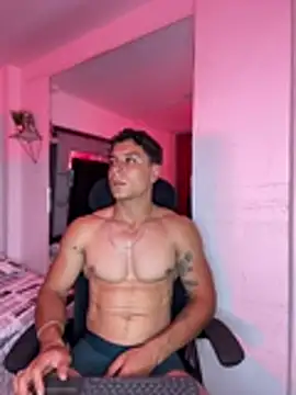 Chatroom XXX en direct de MR_MUSCLE